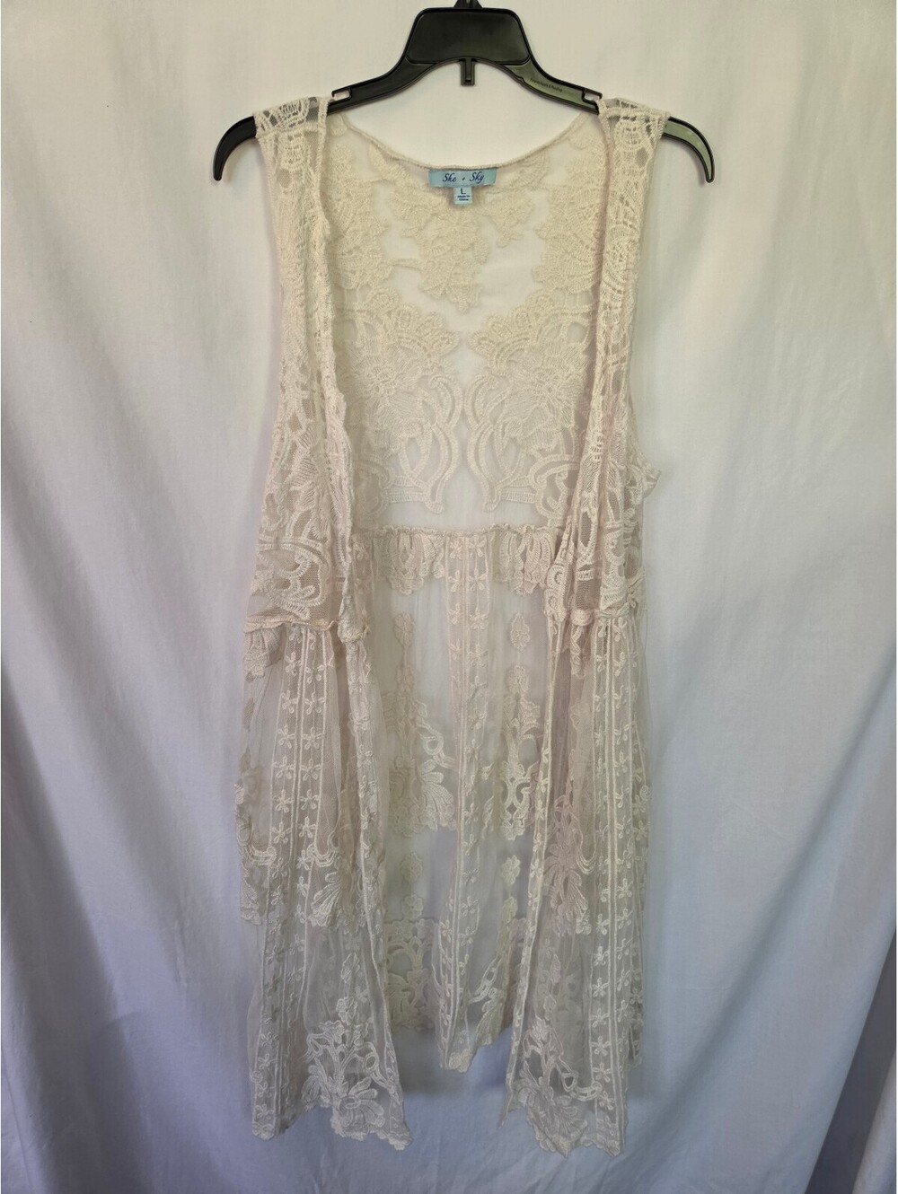 She + Sky Large Ivory Lace Sleeveless Dress